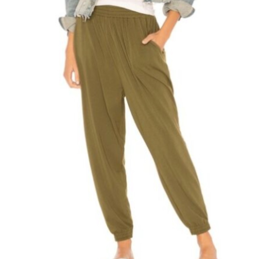 Revolve Bobi Women's Jersey Jogger in Olive
